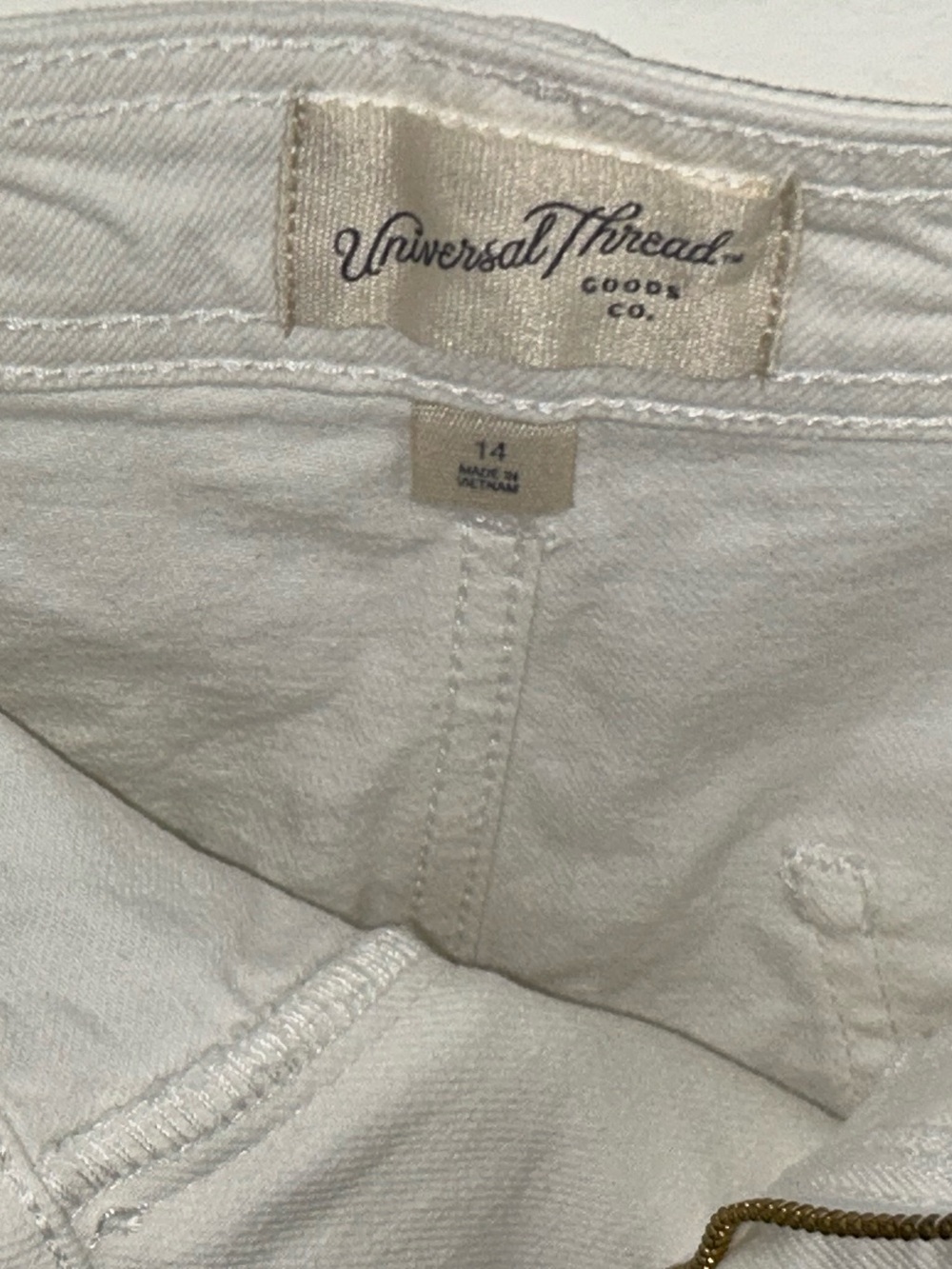 Universal Thread High Rise Sailor Shorts - Picture 4 of 4